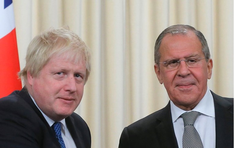 Britanski šef diplomacije: Postoji obilje dokaza o uplitanju Rusije u referendum o Brexitu