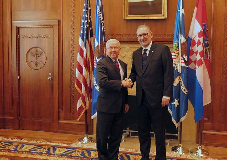 Božinović se sastao s američkim ministrom pravosuđa, razgovarali su i o ukidanju viza za Hrvate