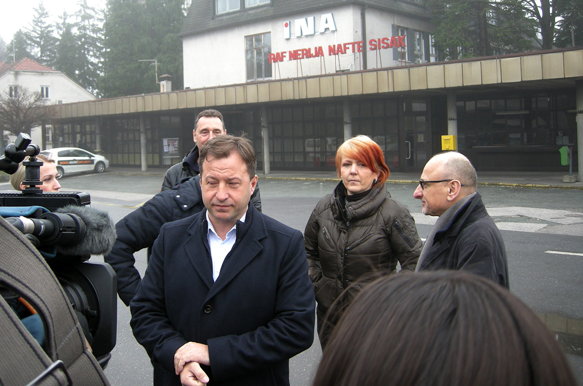 Most o Rafineriji Sisak: Tražeći izlaz, vlada je napravila loš kompromis