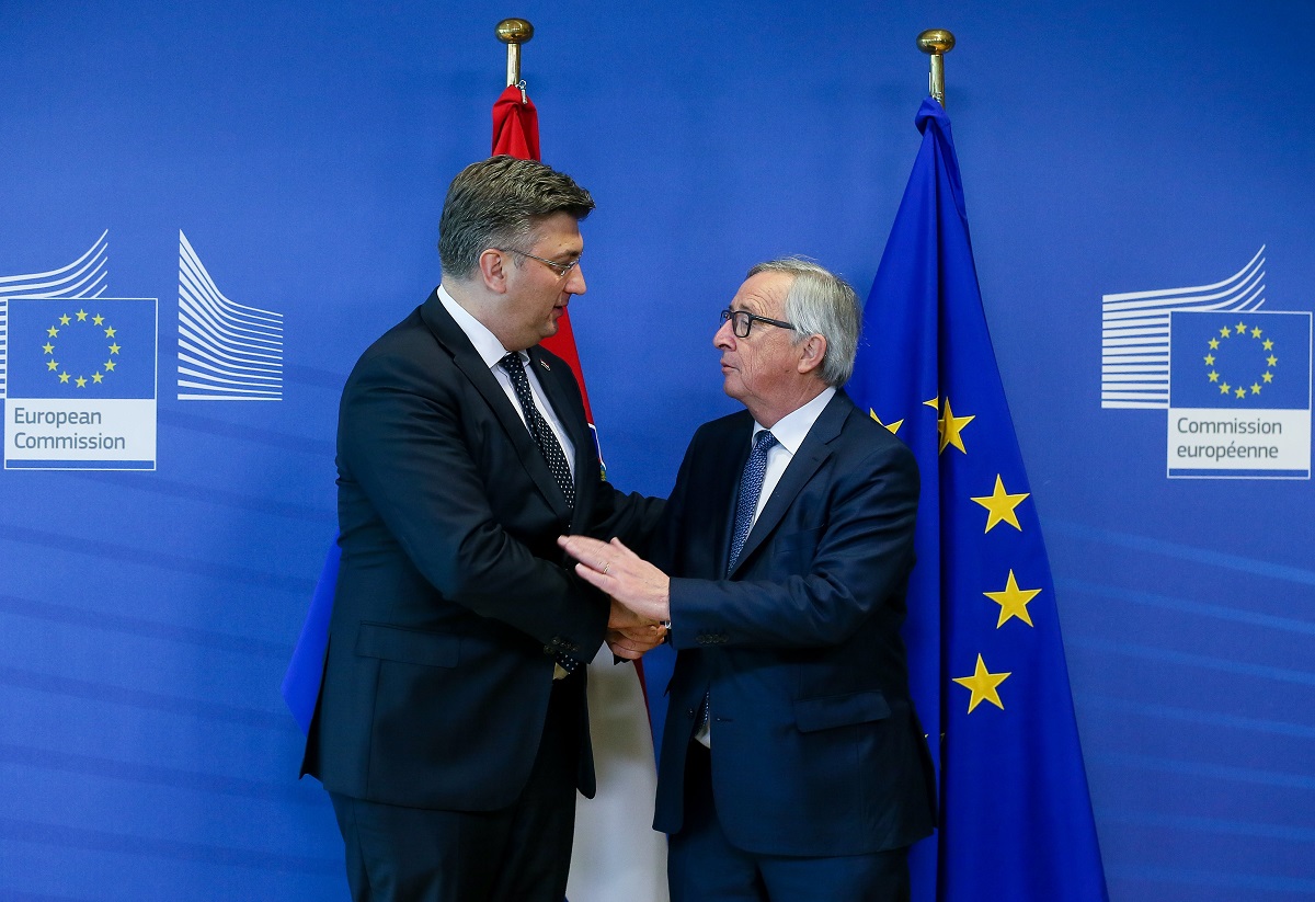 Juncker o Plenkoviću: "Svaki put kad se vidimo ponovno se zaljubimo jedan u drugoga"