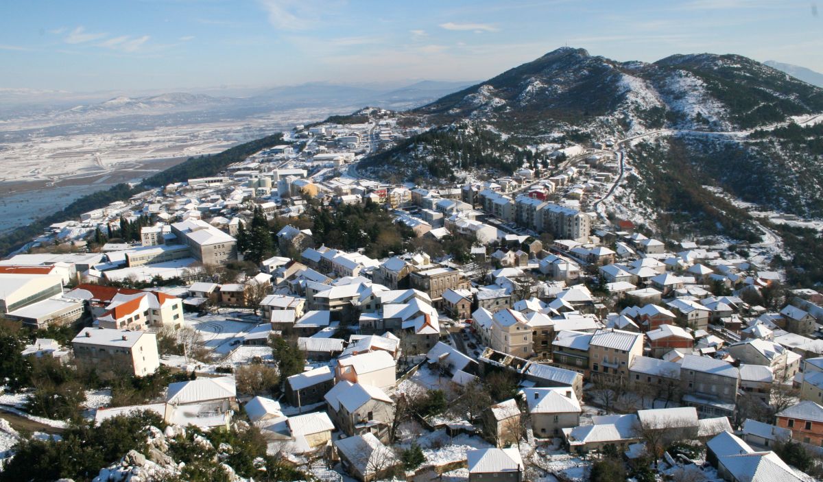 Dio Vrgorca i okolnih sela od sinoć bez struje
