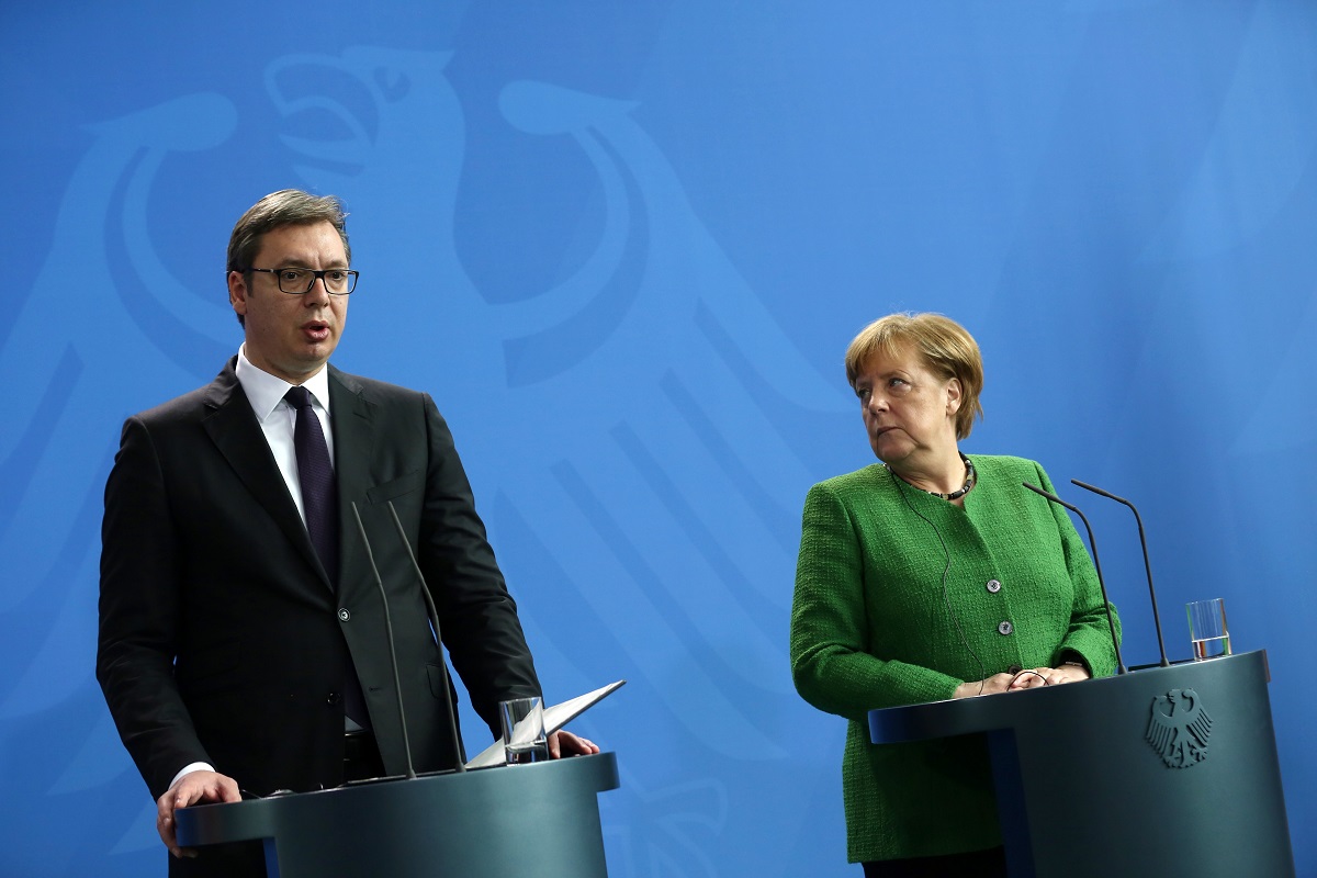Merkel kaže da Srbija igra ključnu ulogu u rješavanju problema na Balkanu