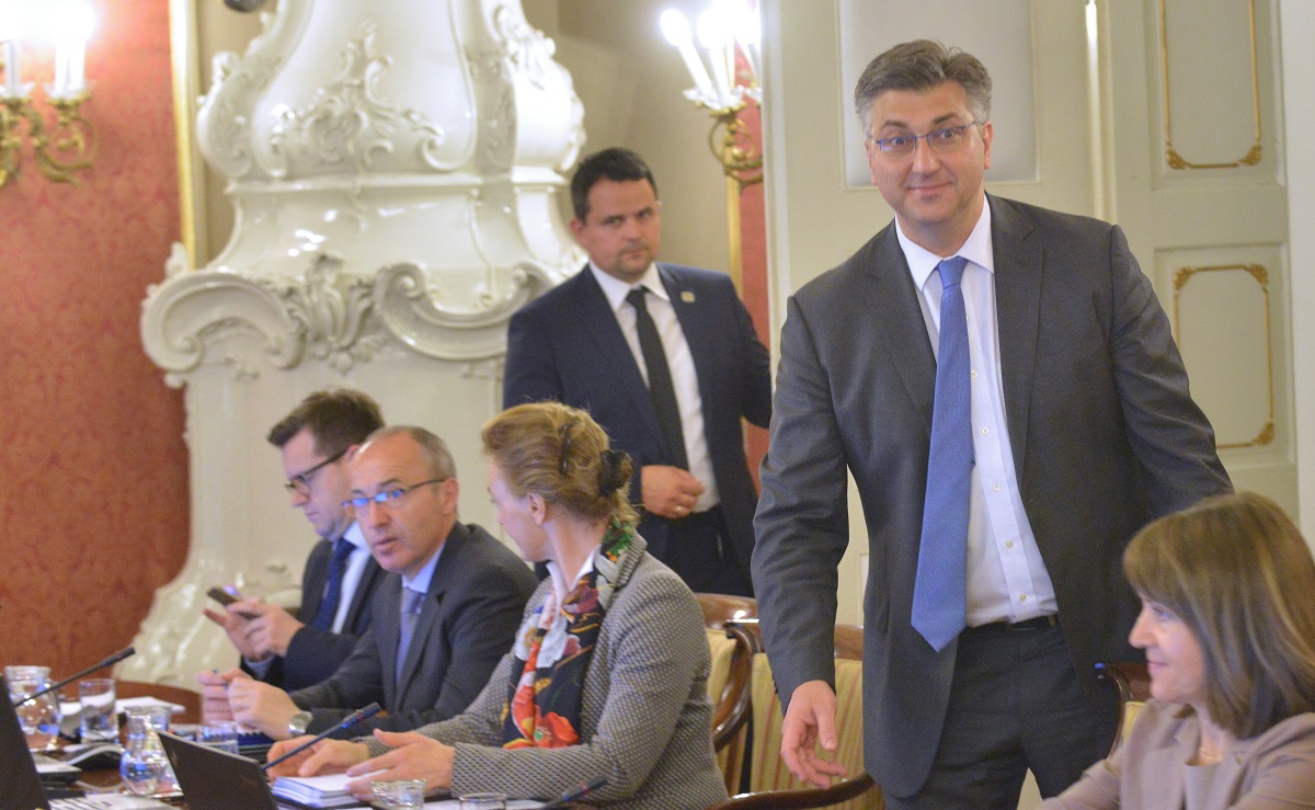 Vlada objavila kada ćemo uvesti euro: "Cijene svega će rasti"