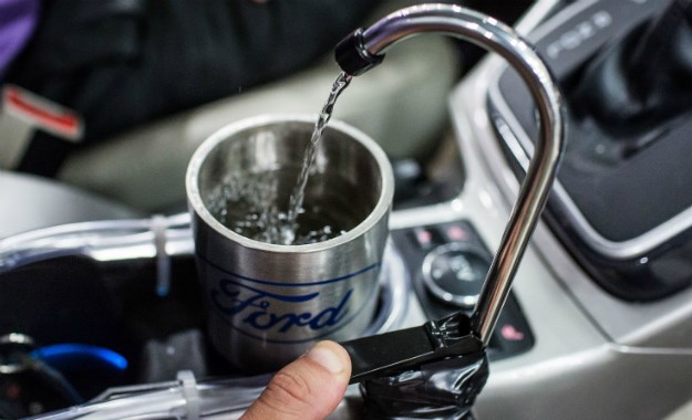Što mislite o "izvoru" pitke vode u automobilu?