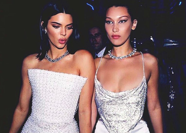 Čini se kako su sestre Hadid i Kendall Jenner dobile otkaz u Victoria`s Secretu