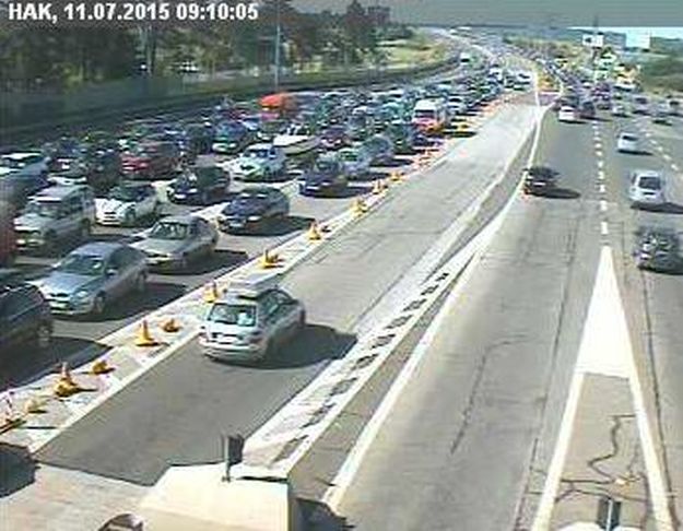 Kolone na A1 između Karlovca i Novigrada, gužve i između čvorova Lučko i Karlovac