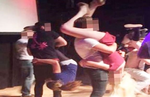 Skandal za britanskom sveučilištu: "Seks" na pozornici nagradili odmorom u Hrvatskoj