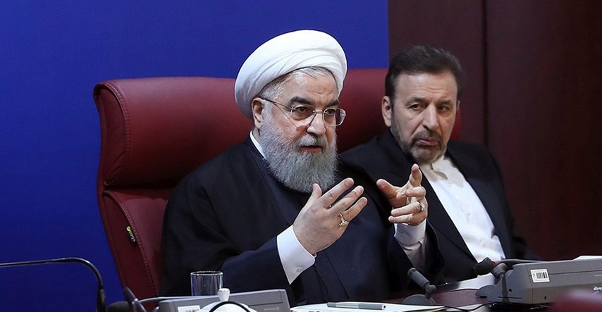 Iranski predsjednik: Moramo slušati narod, prošli režim nije slušao pa je sve izgubio