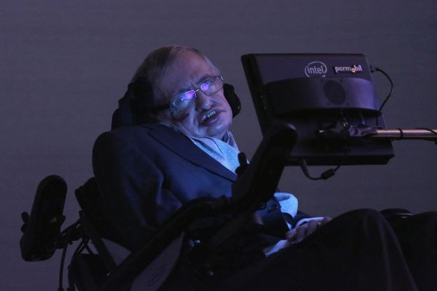Nadmašio sve liječničke prognoze: Genijalni Stephen Hawking proslavio 74. rođendan