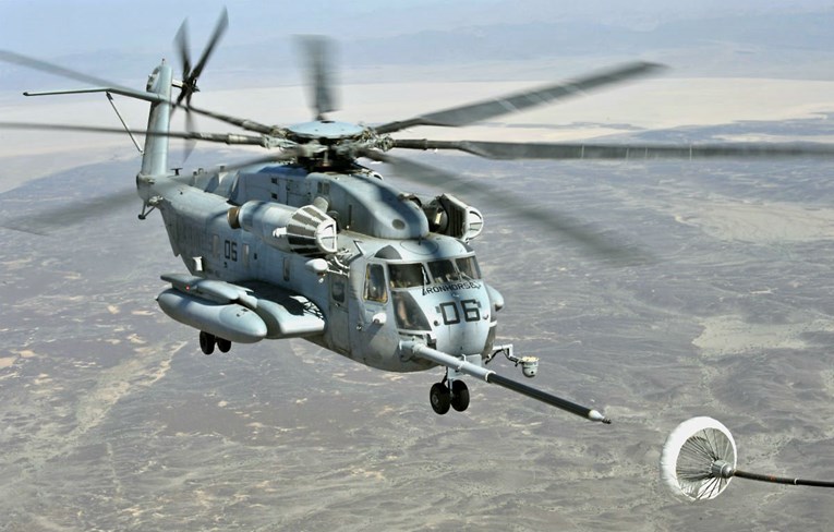 Srušio se vojni helikopter u Kaliforniji, poginula četiri marinca