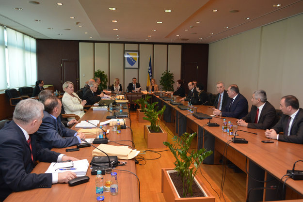 Čović za rekonstrukciju Vijeća ministara BiH, Izetbegović protiv
