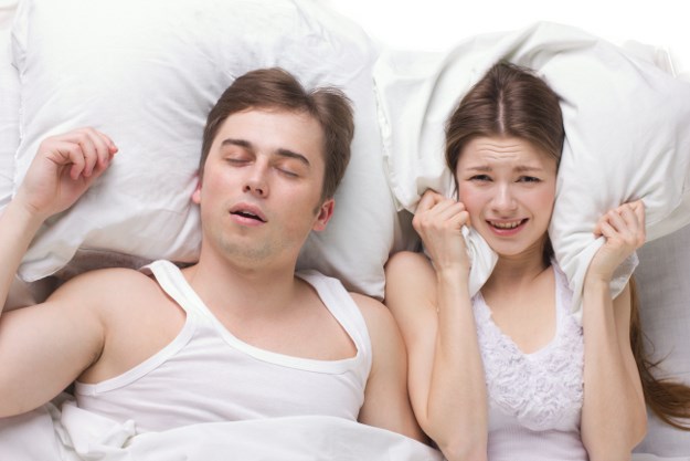 Spavanje pokraj partnera koji hrče je loše za vaše zdravlje, tvrde znanstvenici