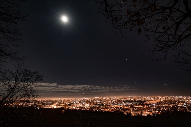 Jeste li sinoć pogledali u nebo?