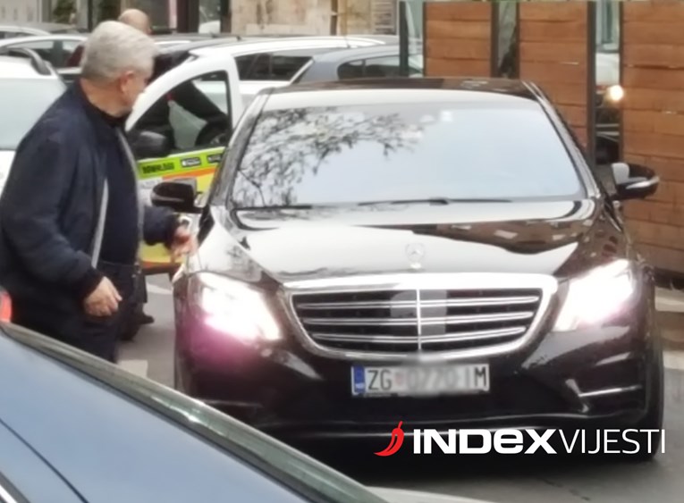 FOTO Todorić se vozi u najluksuznijoj limuzini današnjice, vrijedi najmanje 1,8 milijuna kuna