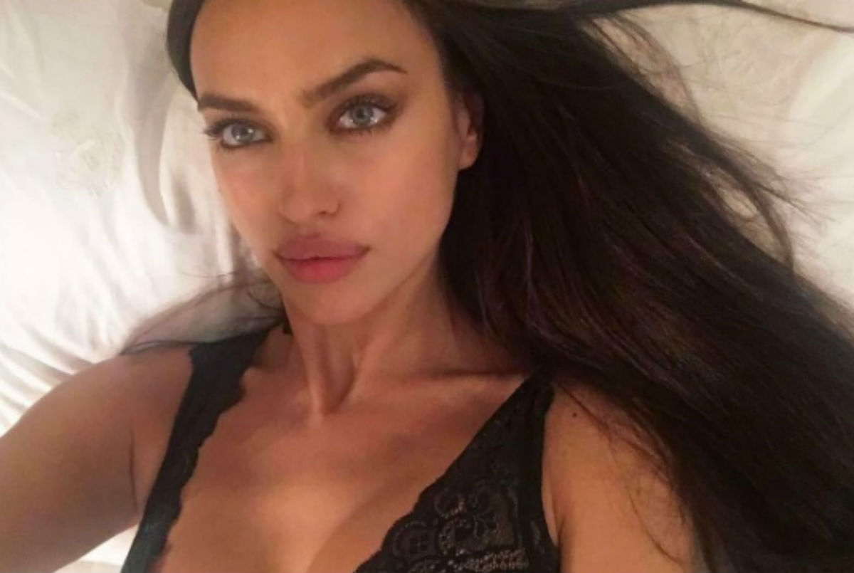 Napokon imamo dokaz: Irina Shayk pokazala trudnički trbuščić