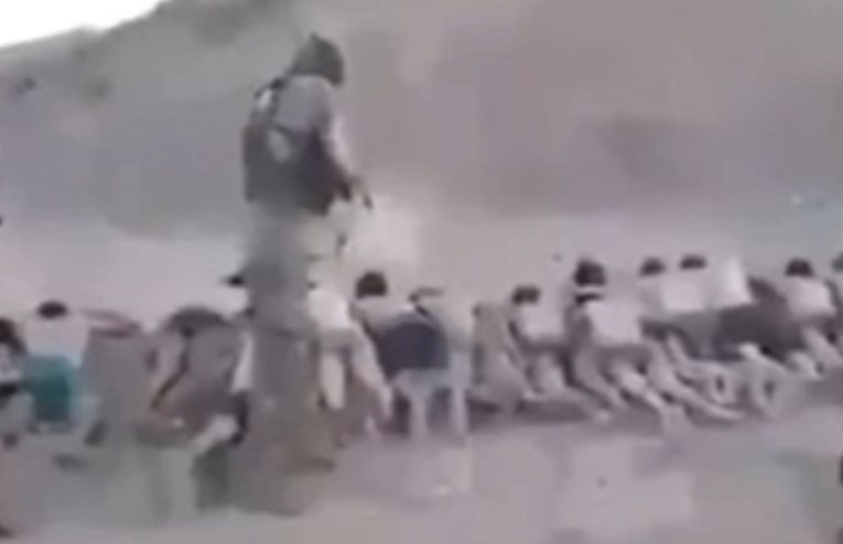Najveće masovno ubojstvo ISIS-a: Zaklali 33 ljudi i bacili ih u jamu punu krvi