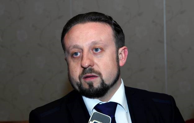 Tepeš: Oreškoviću treba odati priznanje jer je za ministra kulture postavio pripadnika manjine