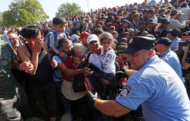 HDZ zbog izbjeglica traži privremeno zatvaranje granice