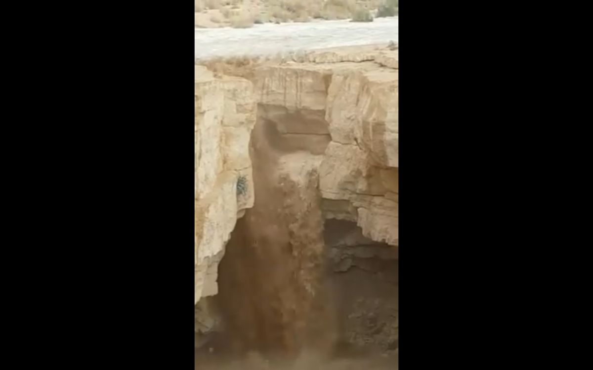 Jedanaest tinejdžera utopilo se u poplavama u Izraelu i Palestini