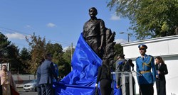 VIDEO, FOTO Srbija podigla spomenik majoru koji je umalo sravnio Bjelovar sa zemljom