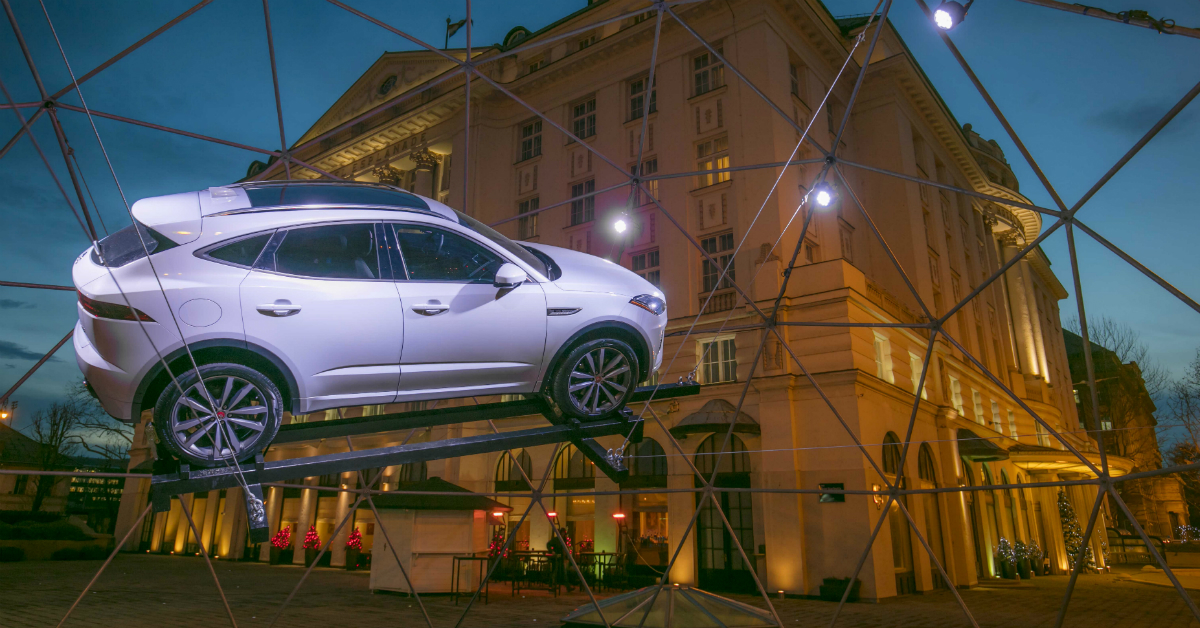 Jaguar E-Pace predstavljen javnosti na terasi hotela Esplanade