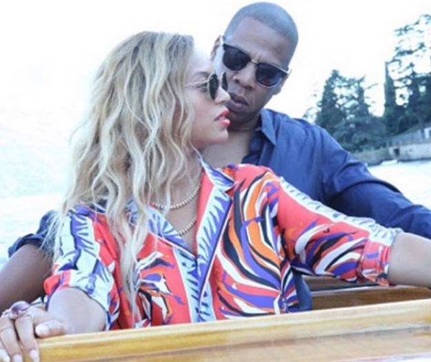 I na romantičnom odmoru u Italiji, Beyonce i Jay-Z izgledaju kao da se dosađuju