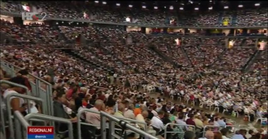 Zagreb pod opsadom 15 tisuća Jehovinih svjedoka, u tijeku najveći međunarodni kongres