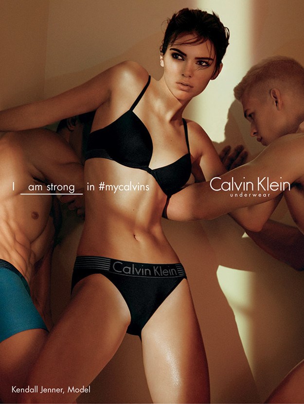 Još fotografija lijepe Kendall Jenner iz kampanje za donje rublje Calvin Klein