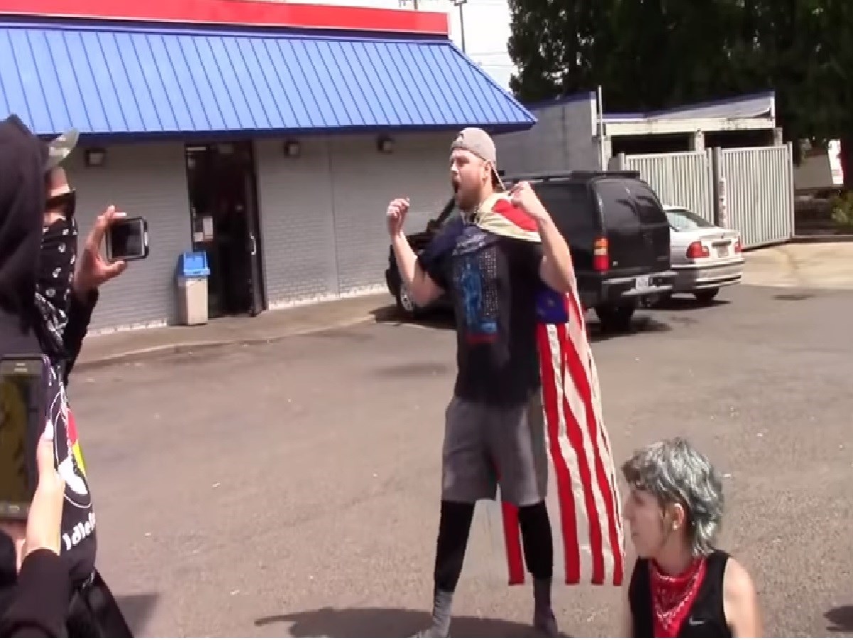 Muslimanka iz Portlanda zahvalila muškarcima koji su dali život da je obrane
