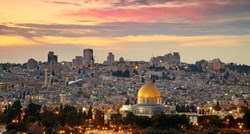 Izrael zabranio muslimanima mlađim od 50 godina ulazak u stari grad Jeruzalema na molitvu
