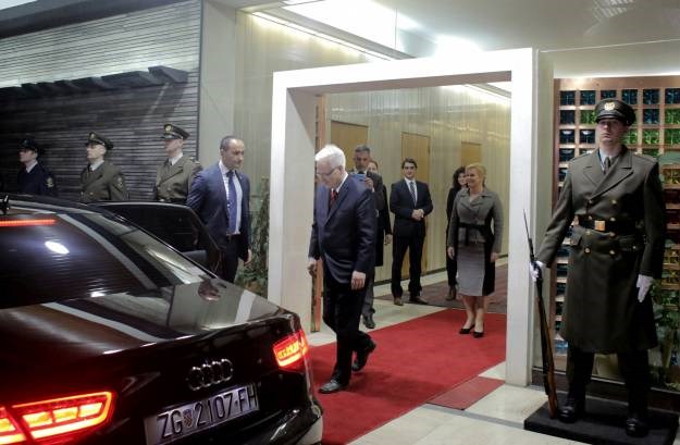 Josipović odlikovao skoro sve svoje ljude, Jović izostavljen pa poručio: Na listi sam neprijatelja Hrvatske