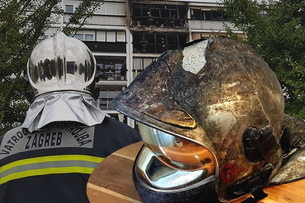 FOTO Zagrebački vatrogasac uletio u gorući stan, pogledajte kako mu izgleda kaciga nakon toga