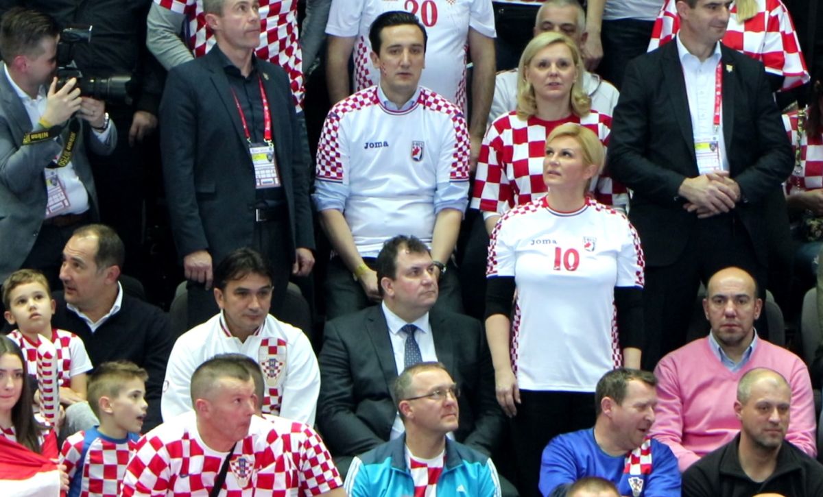 FOTO Kolinda gledala utakmicu u društvu Štimca, Dalića i Tucka, tu je i Jakov