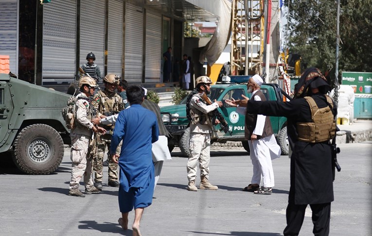 Tri dana nakon Trumpove najave slanja vojske u Afganistan, ISIS ubio 12 vjernika u Kabulu