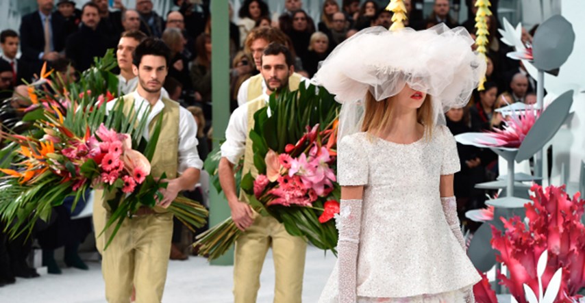 Chanel Couture 2015: Digitalni vrt i odvažni šeširi Karla Lagerfelda