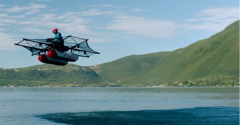 VIDEO Poletio prvi "leteći auto"