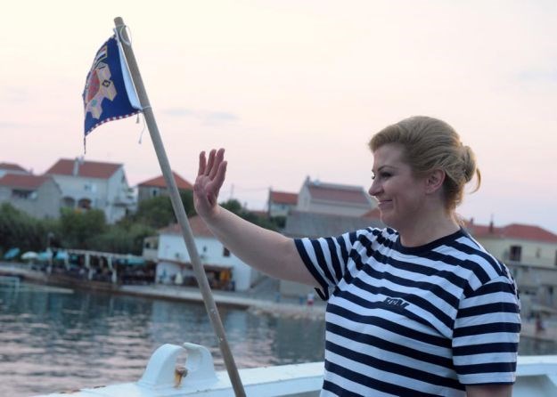 Kolinda nakon noćnog ribarenja: Modernizirati ribarske brodove, regulirati prava ribara