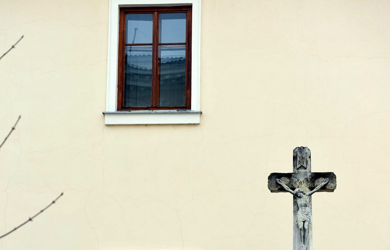 Bavarske vlasti naredile postavljanje križa na svaku vladinu zgradu