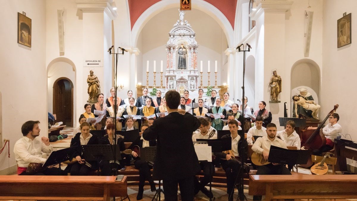 FOTO Jedinstveni Božić u Splitu s Jedinstvom