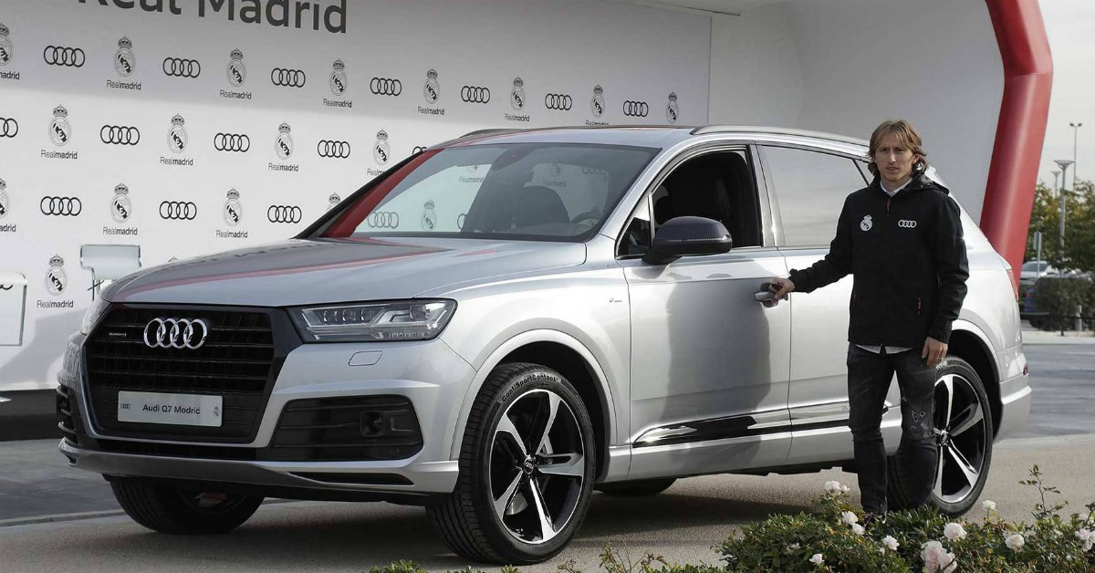 VIDEO Modrić i Kovačić dobili Audi Q7, Ronaldo izabrao RS raketu