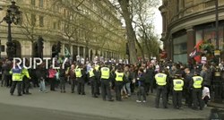 UŽIVO Nasilni sukob prosvjednika ekstremne desnice i antifašista u Londonu