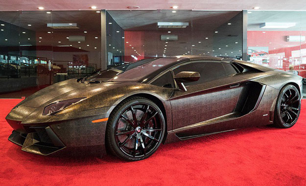 Lamborghini u zmijskoj koži