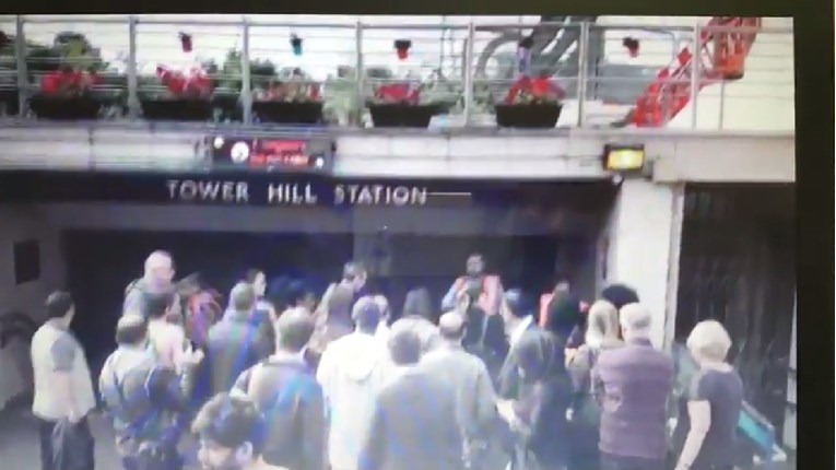 VIDEO Eksplozija u londonskoj podzemnoj željeznici: Najmanje pet osoba ozlijeđeno