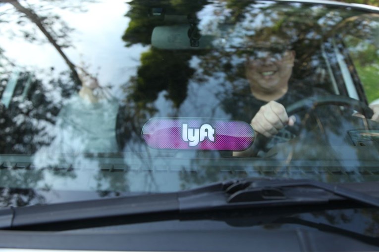 Uber dobiva ozbiljnu konkurenciju: Lyft širi uslugu izvan SAD-a