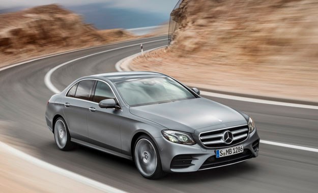 Nova E klasa iz Mercedesa: Simbioza tradicije i tehnoloških inovacija