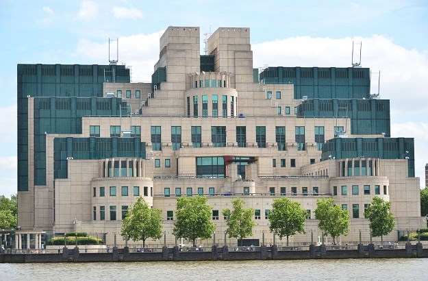 Autor krimića "Psi rata" i "Šakal" Frederick Forsyth 20 godina špijunirao za MI6