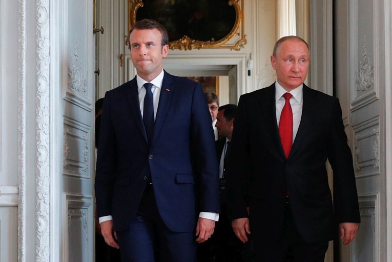 VIDEO Macron je, stojeći pored Putina, napravio nešto što se još nitko nije usudio