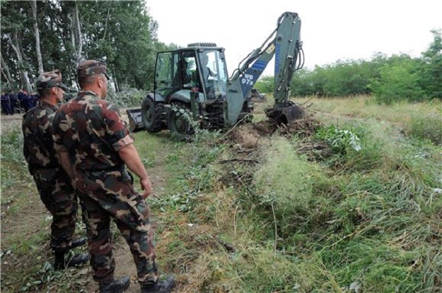 Mađari počeli dizati 4 metra visoku ogradu uz granicu sa Srbijom, žele spriječiti ulazak imigranata