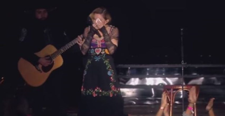 Madonna u suzama održala koncert: Tko sam ja da se ovdje zabavljam dok drugi tuguju?