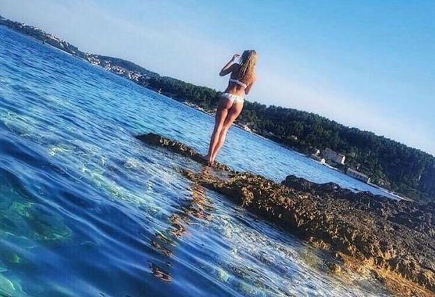 FOTO "Jao koji komad, mmm...": Maja Lena Lopatny uživa u "hrvatskom raju"